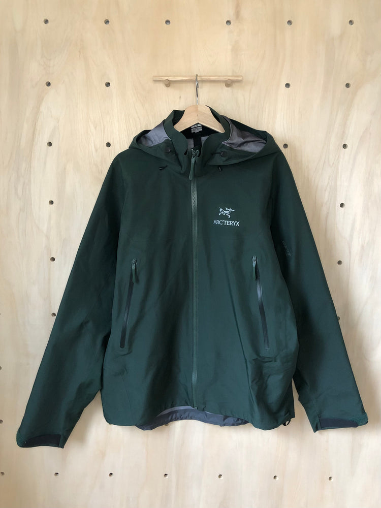 '18 Beta AR Jacket, Cypress (L)